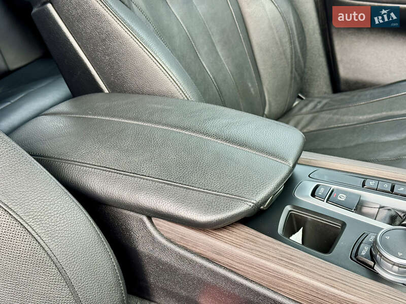 Внедорожник / Кроссовер BMW X5 2016 в Виннице