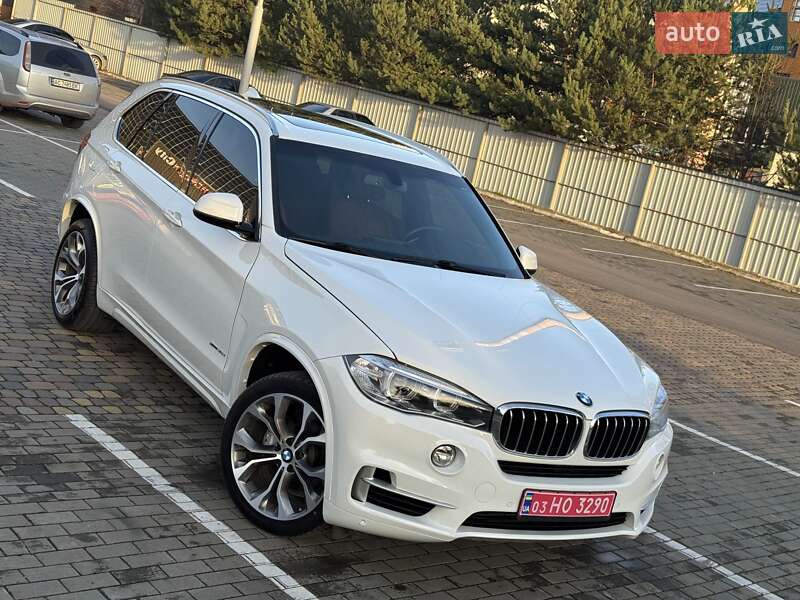 Внедорожник / Кроссовер BMW X5 2017 в Луцке