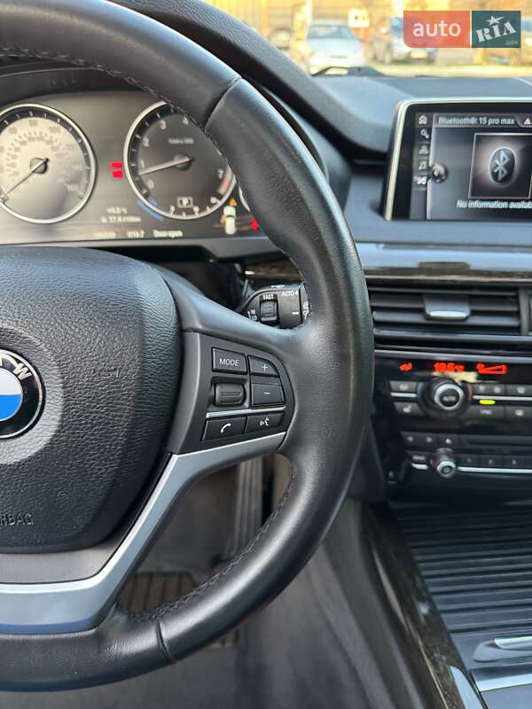 Внедорожник / Кроссовер BMW X5 2017 в Луцке