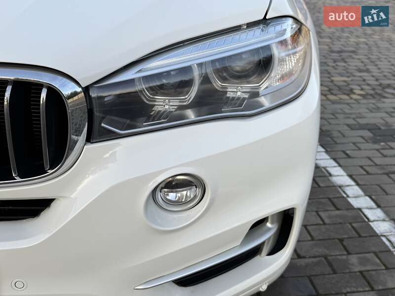 Внедорожник / Кроссовер BMW X5 2017 в Луцке