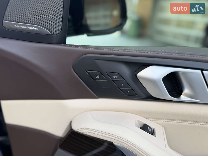 Внедорожник / Кроссовер BMW X5 2019 в Киеве