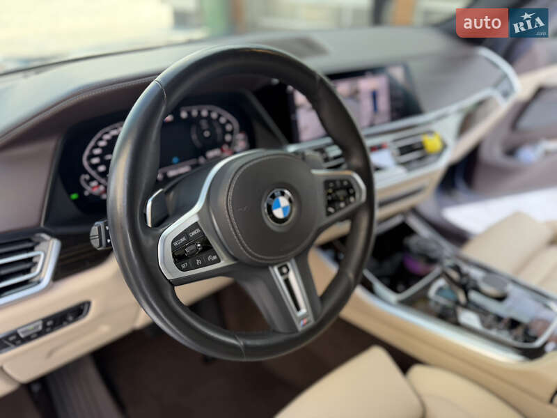 Внедорожник / Кроссовер BMW X5 2019 в Киеве