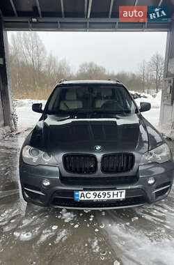 Позашляховик / Кросовер BMW X5 2011 в Ратному
