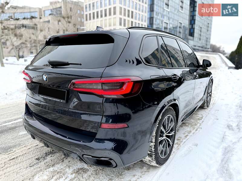 Позашляховик / Кросовер BMW X5 2021 в Дніпрі
