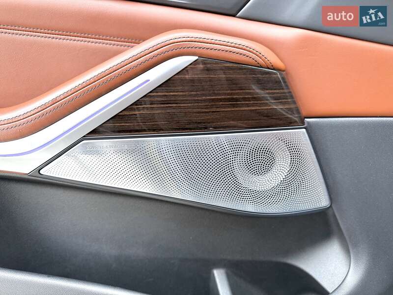 Позашляховик / Кросовер BMW X5 2021 в Дніпрі