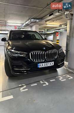 Внедорожник / Кроссовер BMW X5 2022 в Киеве