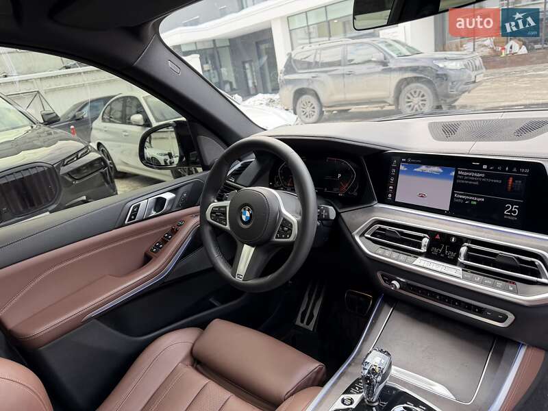 Внедорожник / Кроссовер BMW X5 2020 в Киеве