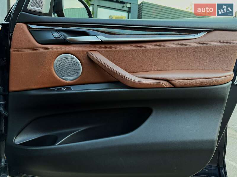 Позашляховик / Кросовер BMW X5 2015 в Києві фото 34 Позашляховик / Кросовер BMW X5 2015 в Києві