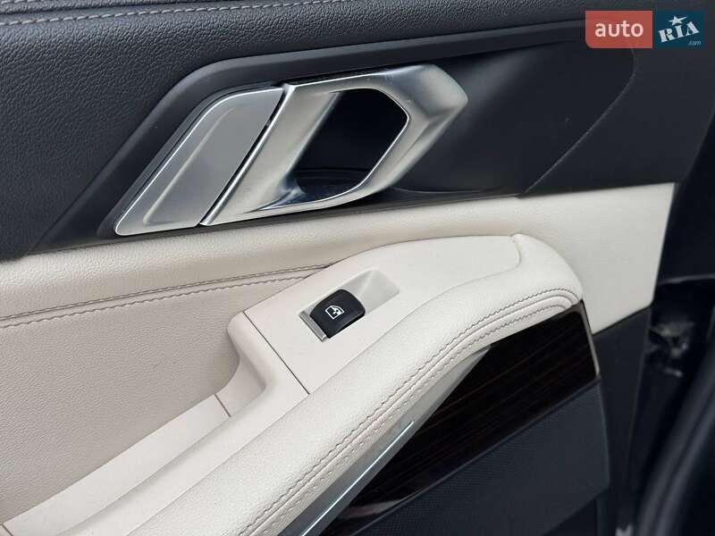 Внедорожник / Кроссовер BMW X5 2019 в Каменец-Подольском