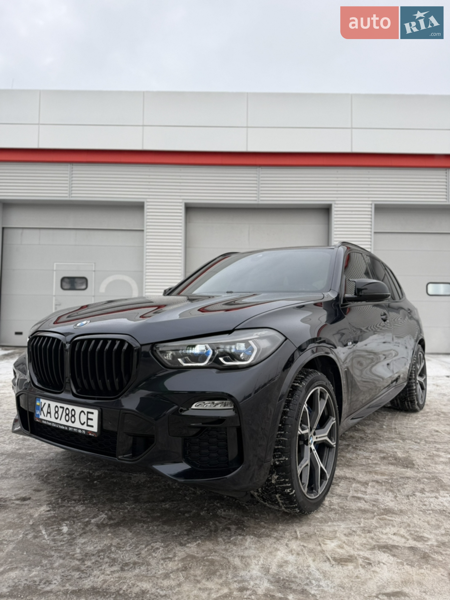 2021 BMW X5 - фото 1
