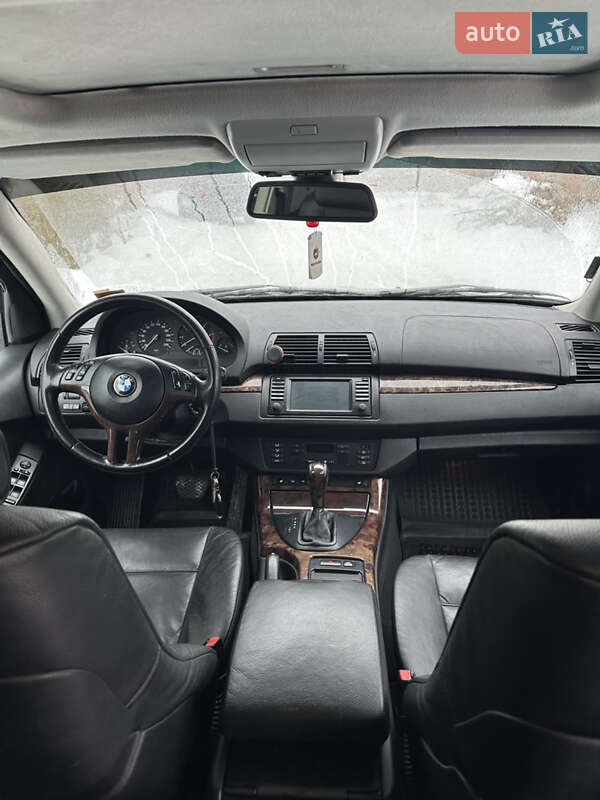Позашляховик / Кросовер BMW X5 2002 в Львові