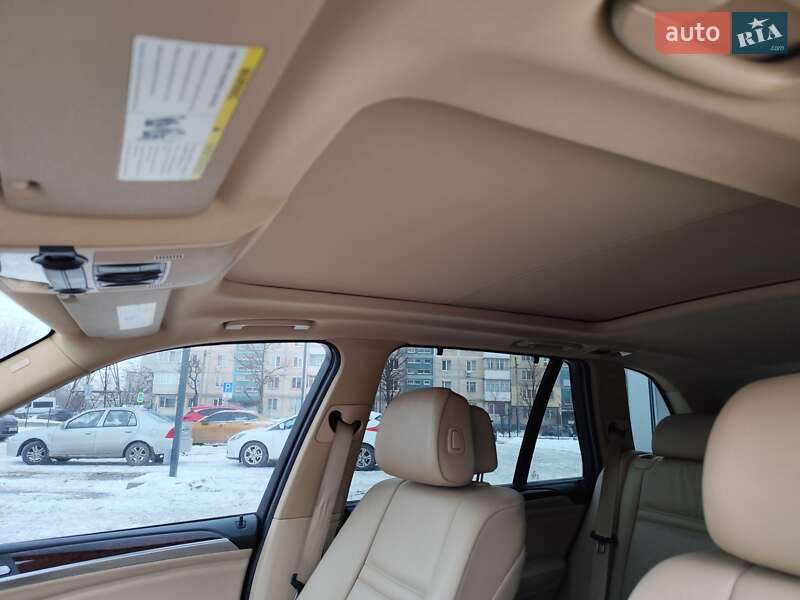 Позашляховик / Кросовер BMW X5 2010 в Дніпрі