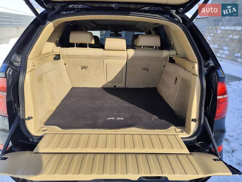 Позашляховик / Кросовер BMW X5 2010 в Дніпрі