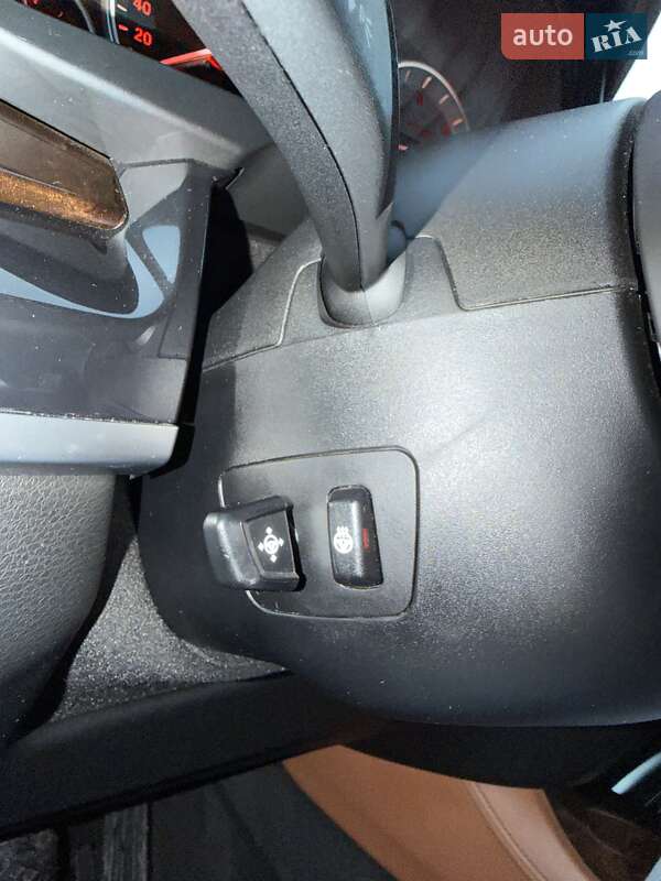 Позашляховик / Кросовер BMW X5 2014 в Луцьку