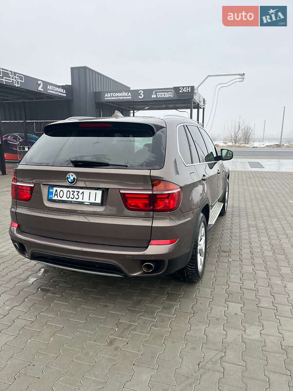 Внедорожник / Кроссовер BMW X5 2013 в Хусте фото 6 Внедорожник / Кроссовер BMW X5 2013 в Хусте