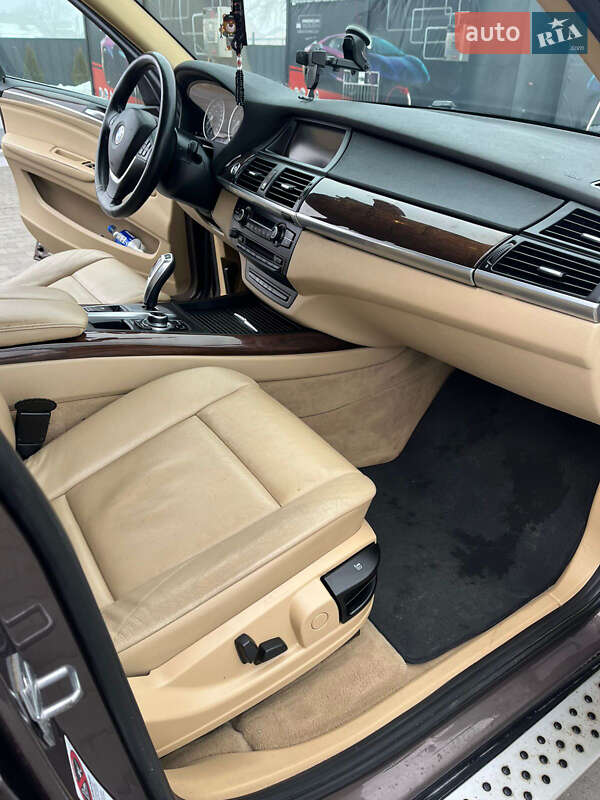 Внедорожник / Кроссовер BMW X5 2013 в Хусте фото 11 Внедорожник / Кроссовер BMW X5 2013 в Хусте