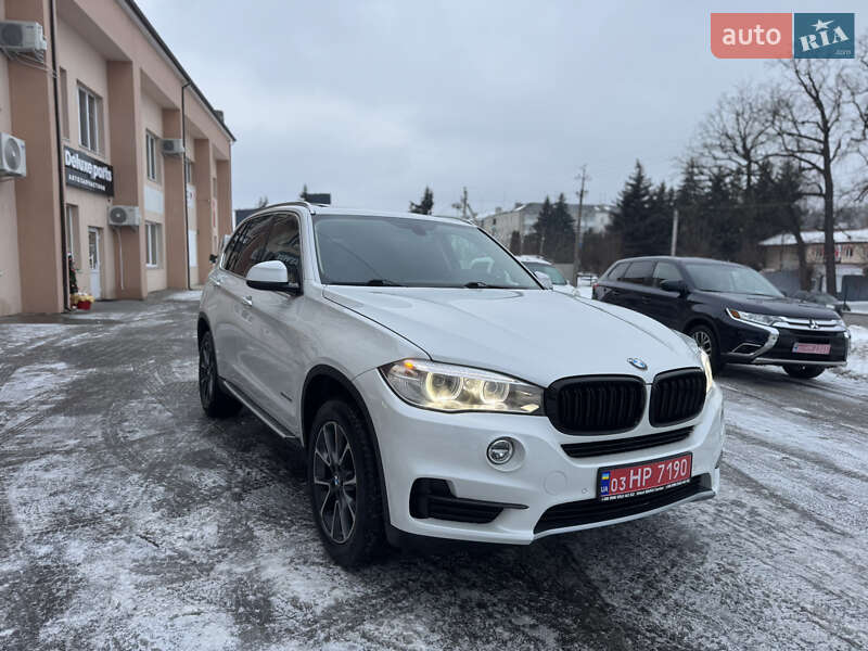 Позашляховик / Кросовер BMW X5 2015 в Луцьку