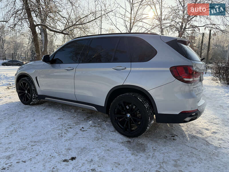 Внедорожник / Кроссовер BMW X5 2017 в Киеве