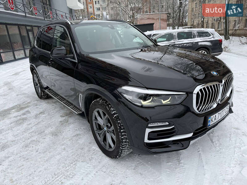 Внедорожник / Кроссовер BMW X5 2019 в Киеве