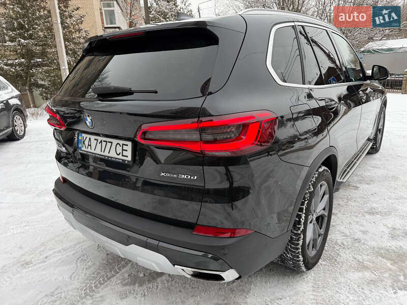 Внедорожник / Кроссовер BMW X5 2019 в Киеве