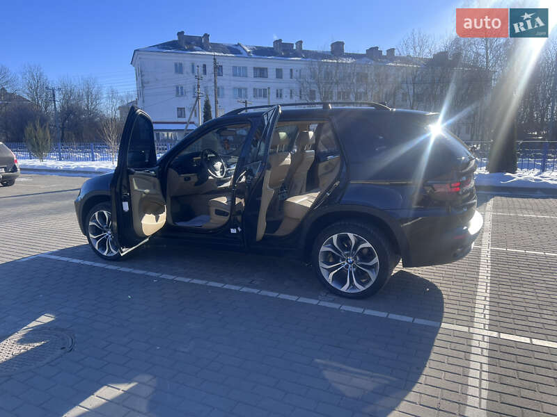 Внедорожник / Кроссовер BMW X5 2008 в Староконстантинове