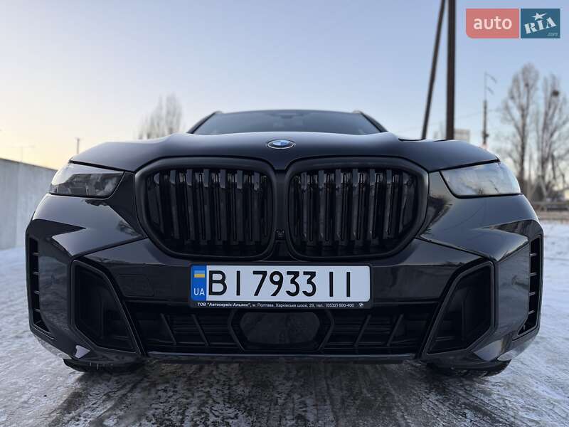 Внедорожник / Кроссовер BMW X5 2024 в Киеве