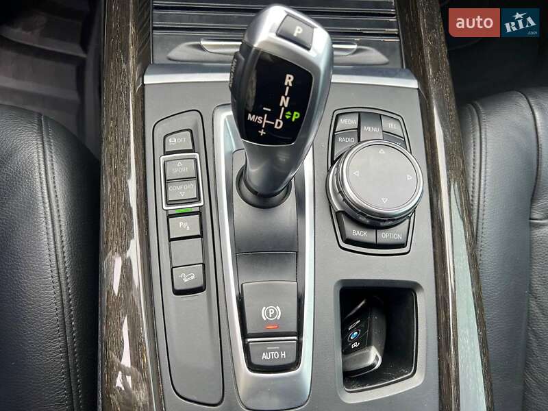 Позашляховик / Кросовер BMW X5 2013 в Львові