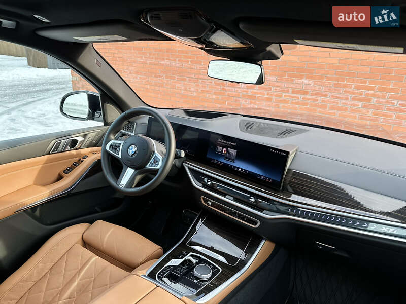 Внедорожник / Кроссовер BMW X5 2024 в Киеве