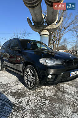 Внедорожник / Кроссовер BMW X5 2011 в Киеве