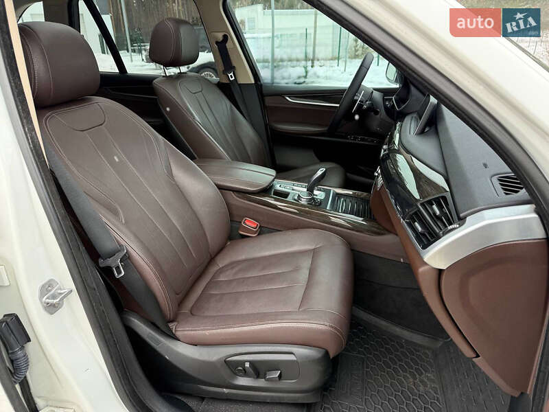 Позашляховик / Кросовер BMW X5 2015 в Києві фото 41 Позашляховик / Кросовер BMW X5 2015 в Києві