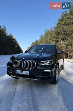 Внедорожник / Кроссовер BMW X5 2020 в Киеве