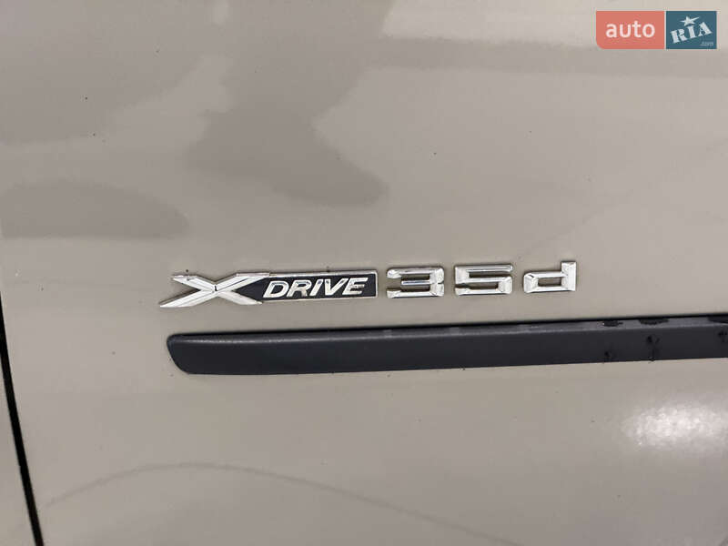 Внедорожник / Кроссовер BMW X5 2011 в Одессе