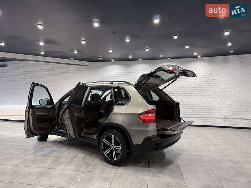 Внедорожник / Кроссовер BMW X5 2011 в Одессе