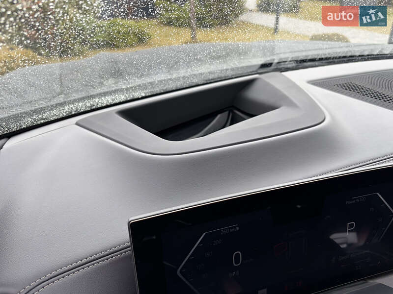 Внедорожник / Кроссовер BMW X5 2024 в Ужгороде