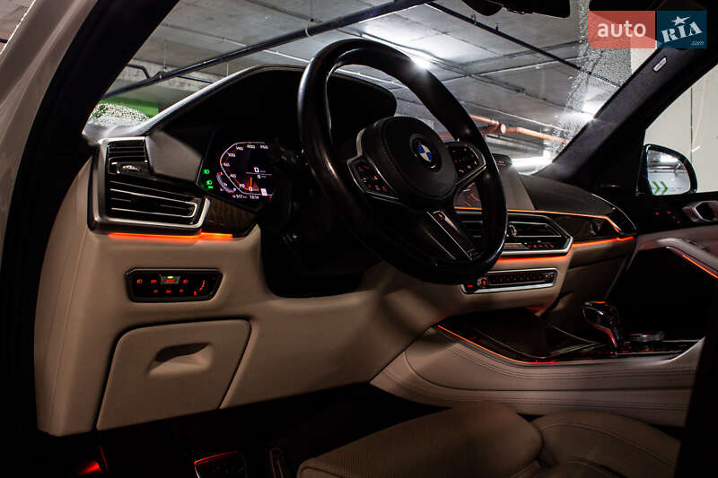 Внедорожник / Кроссовер BMW X5 2020 в Львове