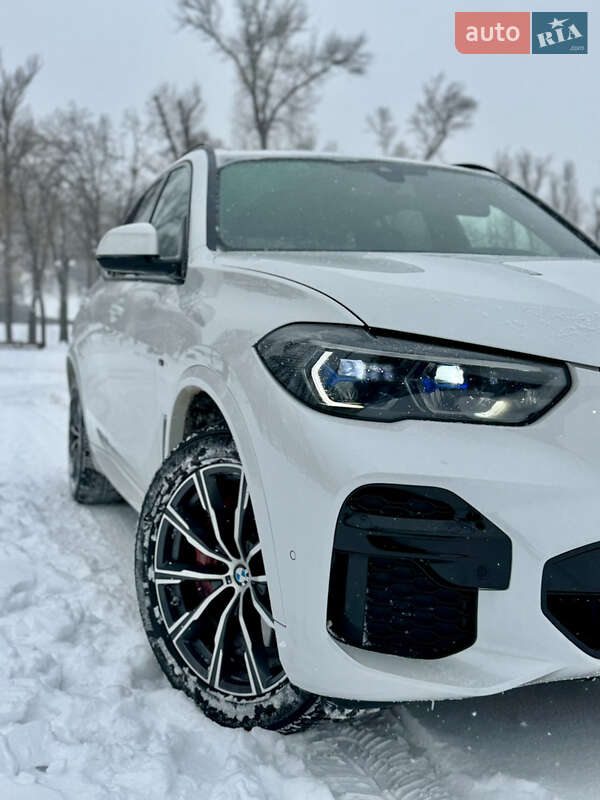 Внедорожник / Кроссовер BMW X5 2022 в Киеве