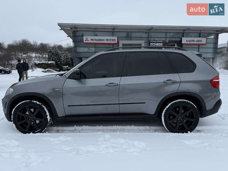 Внедорожник / Кроссовер BMW X5 2010 в Ровно