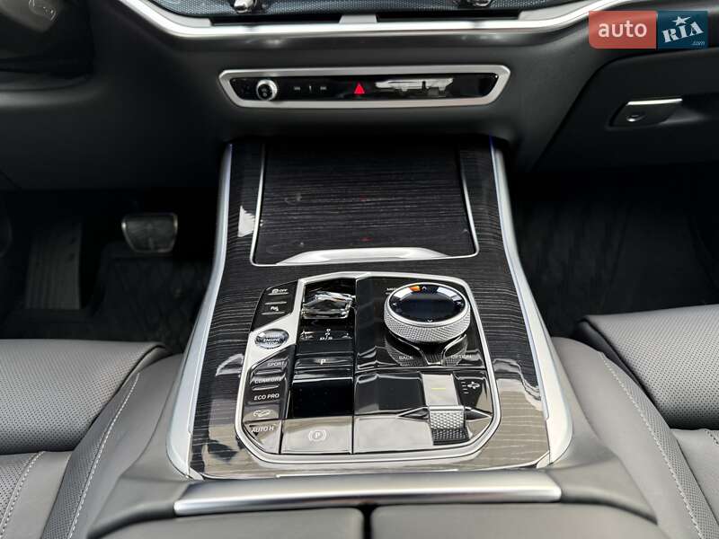 Внедорожник / Кроссовер BMW X5 2025 в Днепре