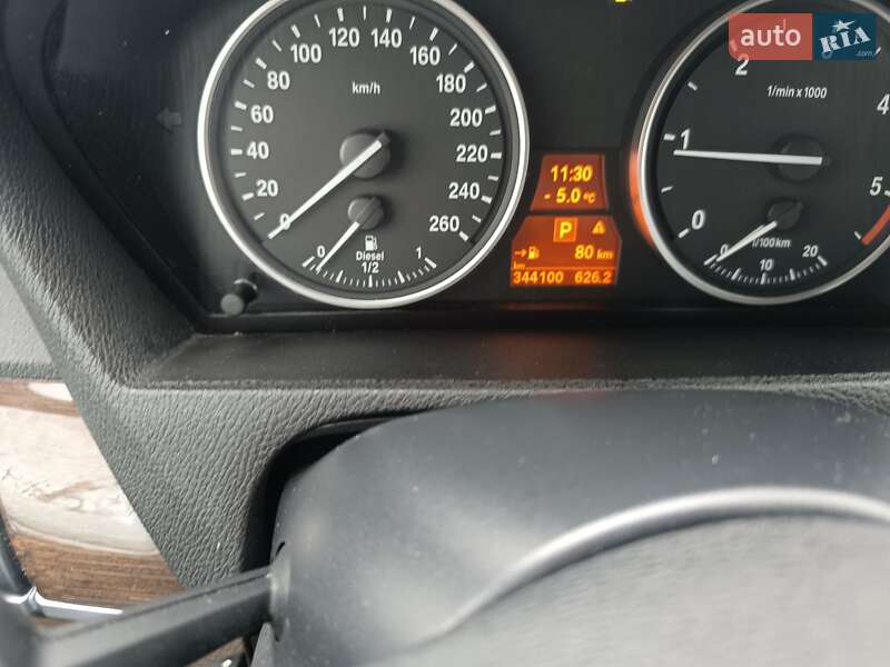 Внедорожник / Кроссовер BMW X5 2012 в Киеве