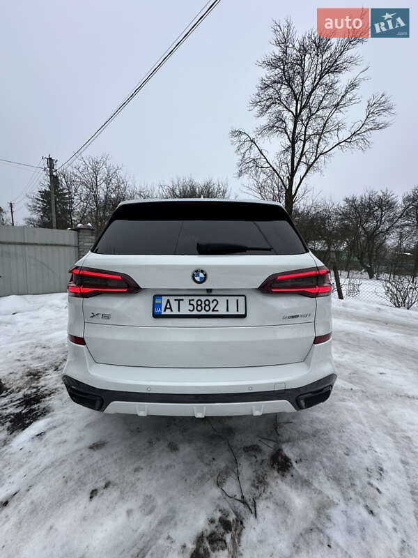 Внедорожник / Кроссовер BMW X5 2021 в Ивано-Франковске