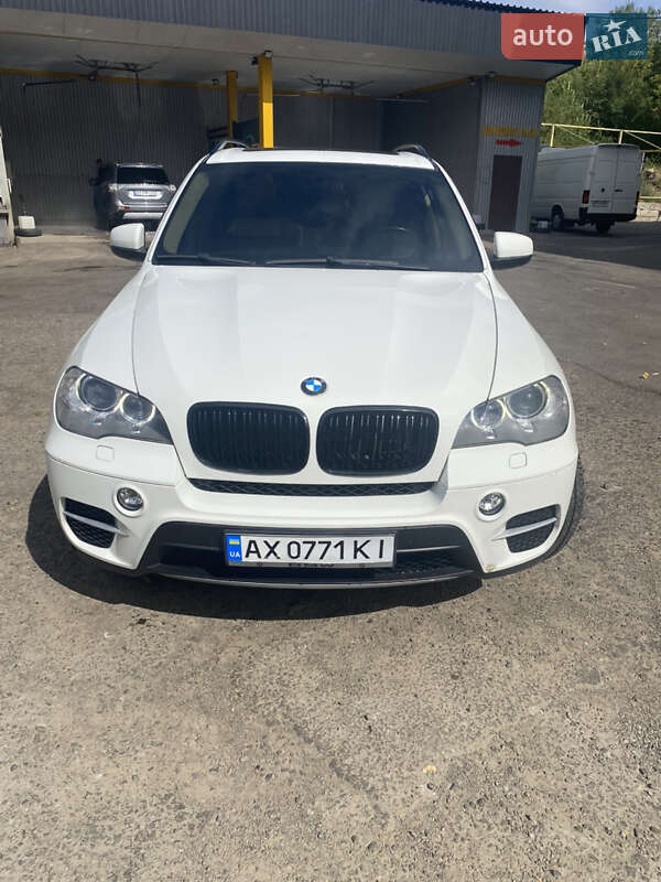 BMW X5 2011