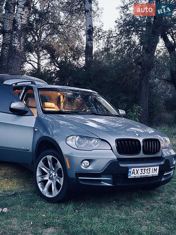 Внедорожник / Кроссовер BMW X5 2008 в Чугуеве
