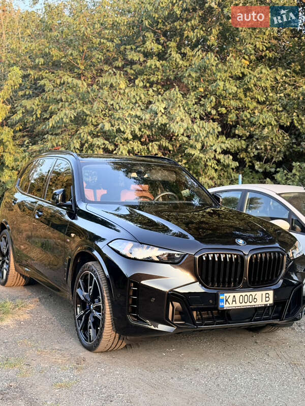 Внедорожник / Кроссовер BMW X5 2024 в Киеве