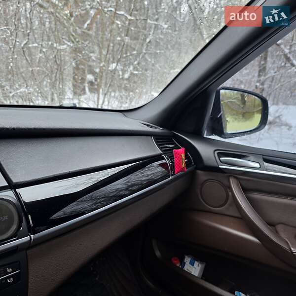 Внедорожник / Кроссовер BMW X5 2013 в Белой Церкви