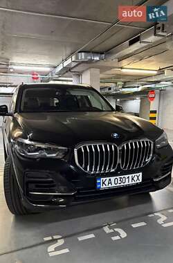 Внедорожник / Кроссовер BMW X5 2022 в Киеве