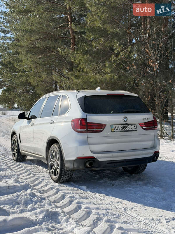 Внедорожник / Кроссовер BMW X5 2015 в Киеве