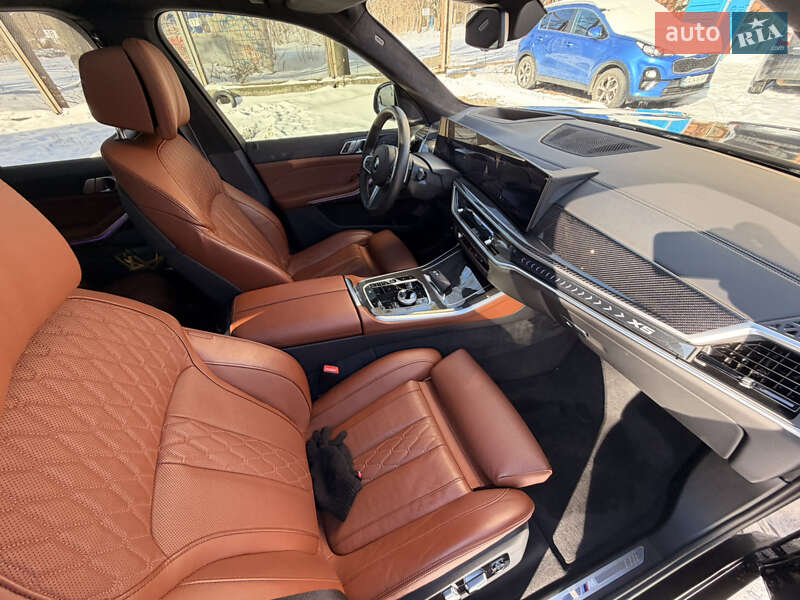 Внедорожник / Кроссовер BMW X5 2024 в Киеве