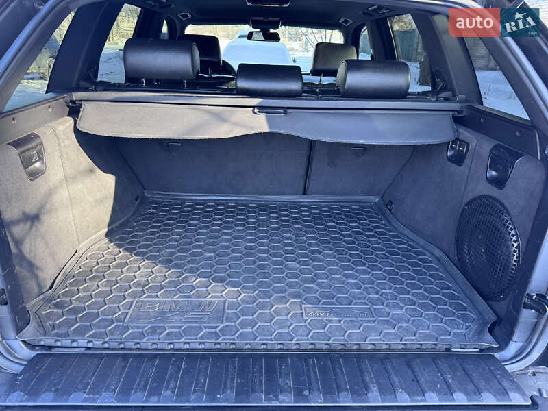 Внедорожник / Кроссовер BMW X5 2004 в Харькове