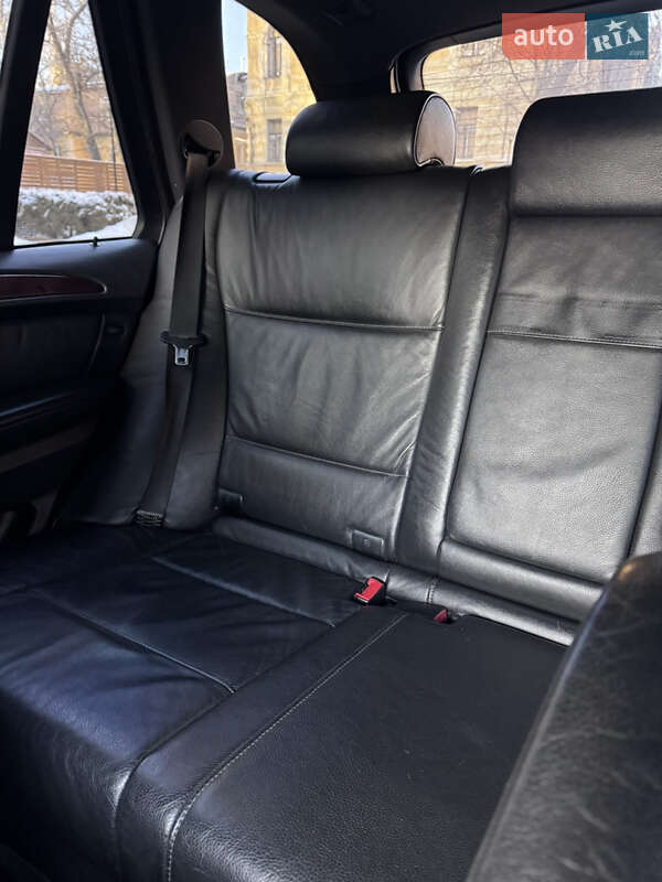 Внедорожник / Кроссовер BMW X5 2004 в Харькове