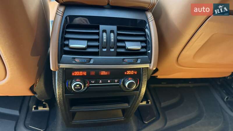 Внедорожник / Кроссовер BMW X5 2015 в Полтаве